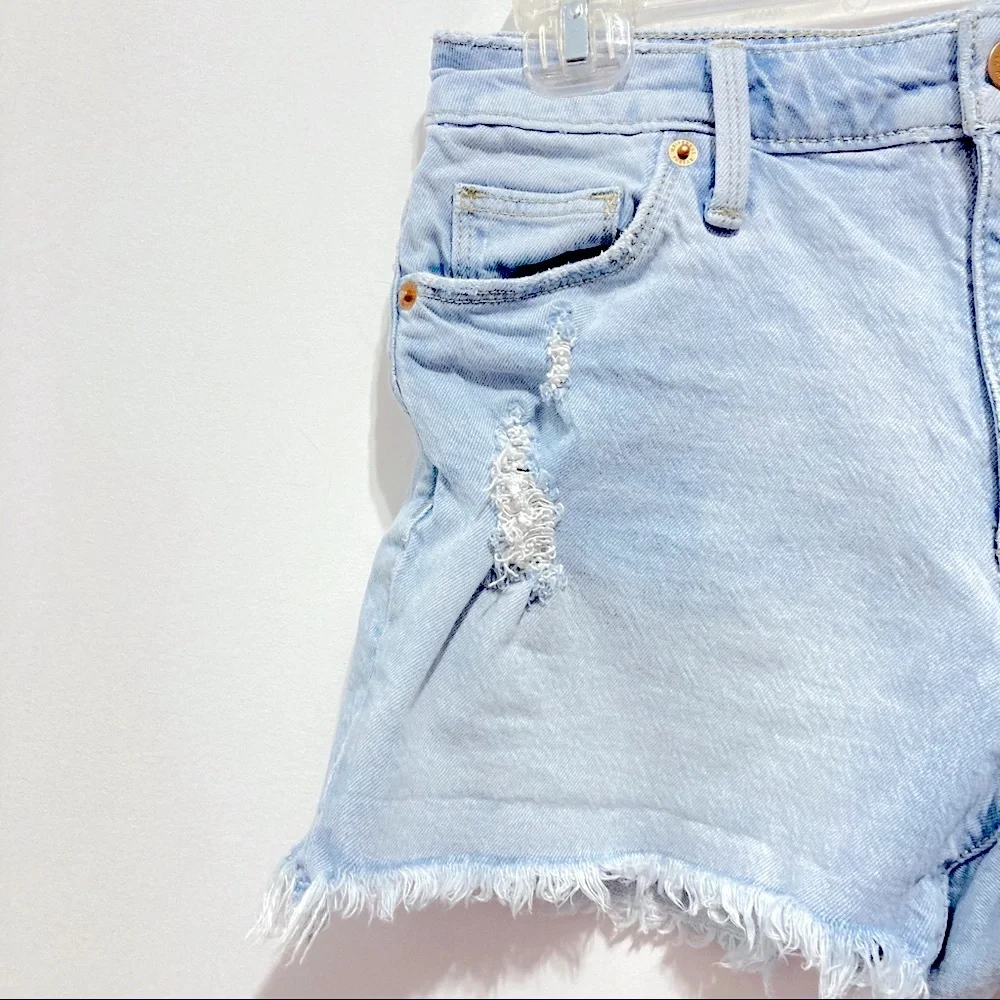 Universal Thread jean color